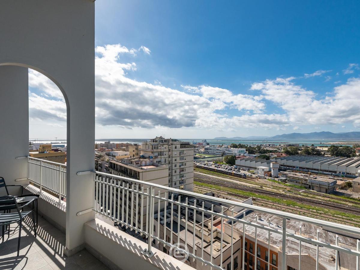 Harbor View Apartment Cagliari Exterior foto