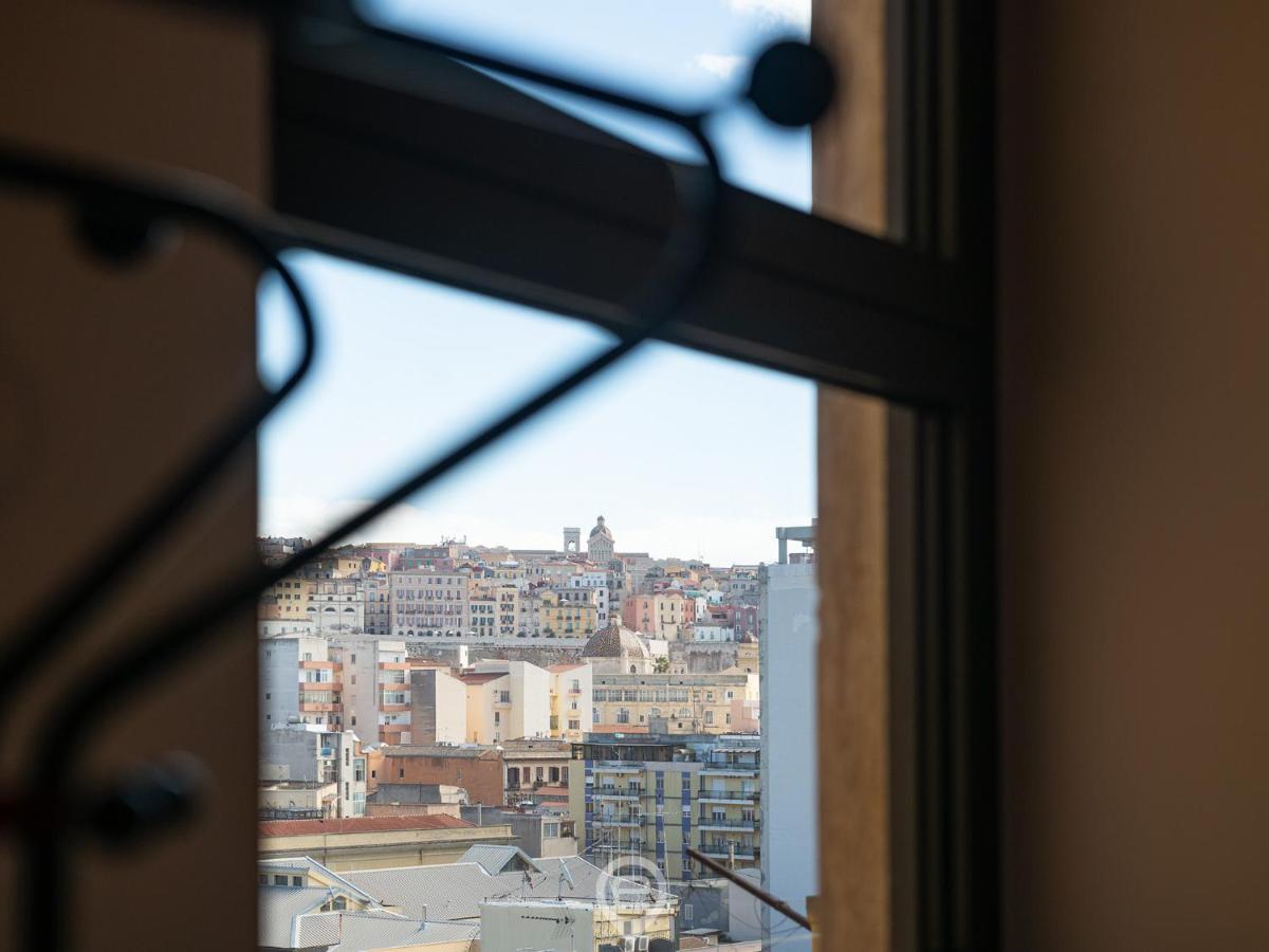 Harbor View Apartment Cagliari Exterior foto